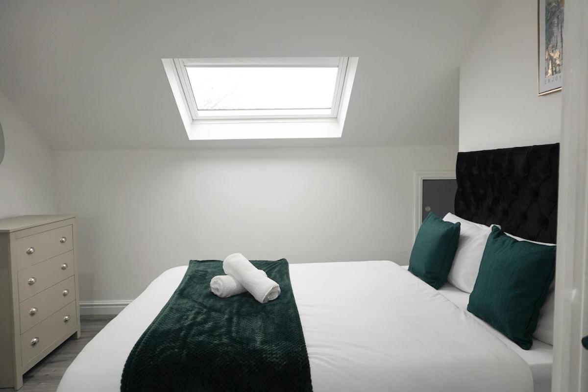 Contractors Dream, 4 Bedroom 2 Bathroom Liverpool Esterno foto