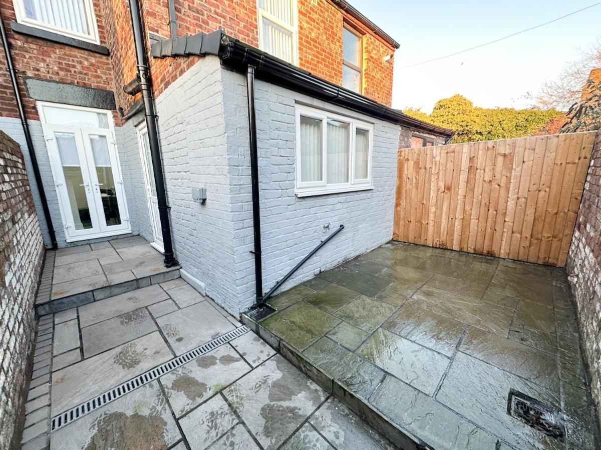 Contractors Dream, 4 Bedroom 2 Bathroom Liverpool Esterno foto