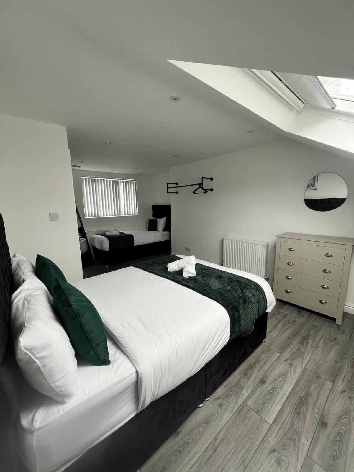 Contractors Dream, 4 Bedroom 2 Bathroom Liverpool Esterno foto